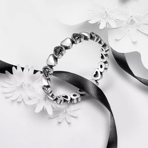 925 sterling silver stackable heart ring - Picture 3 of 3